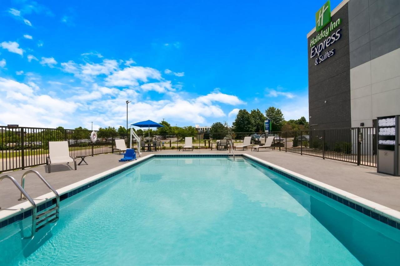 Holiday Inn Express & Suites - Springdale - Fayetteville Area ภายนอก รูปภาพ