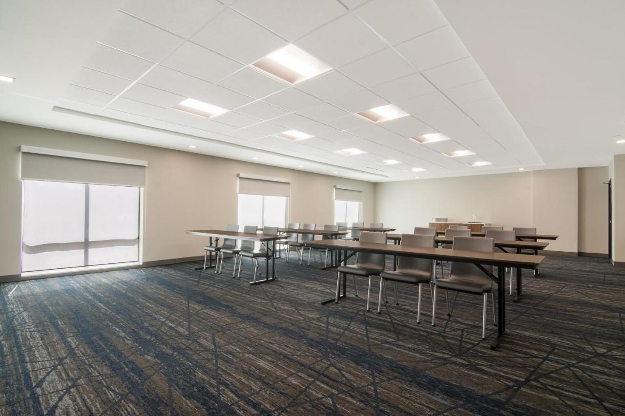 Holiday Inn Express & Suites - Springdale - Fayetteville Area ภายนอก รูปภาพ