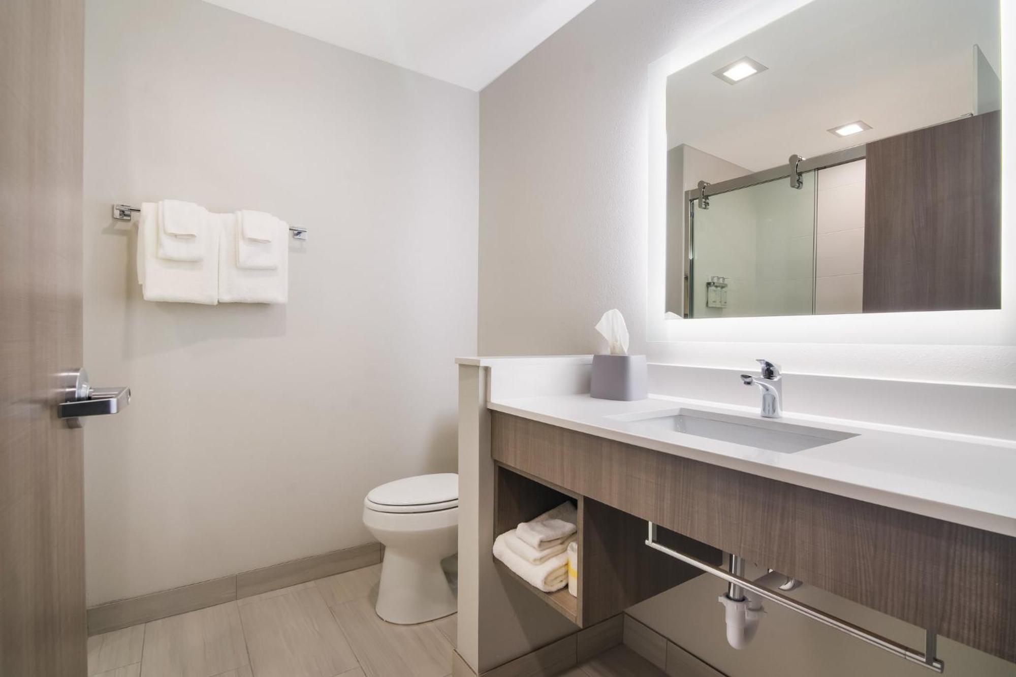 Holiday Inn Express & Suites - Springdale - Fayetteville Area ภายนอก รูปภาพ